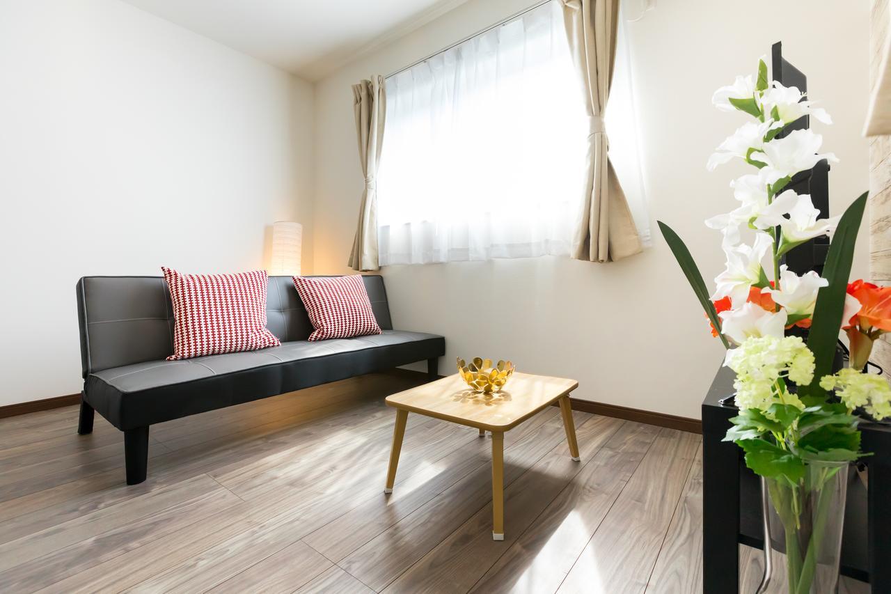 Corlux Villa Осака Екстериор снимка